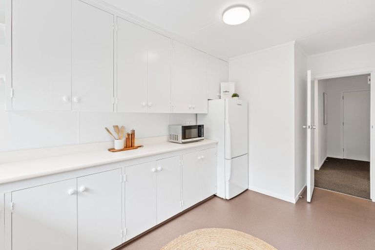Photo of property in 15 Duchess Avenue, Dunedin Central, Dunedin, 9016