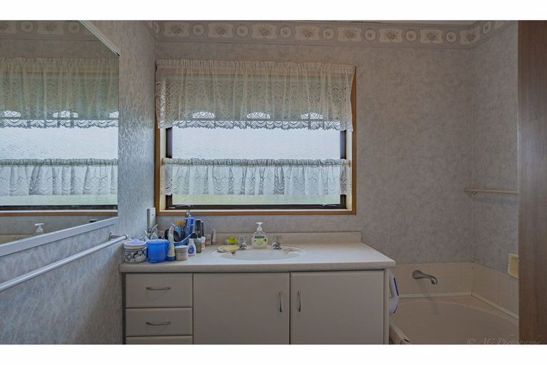 Photo of property in 3/200 Otipua Road, West End, Timaru, 7910