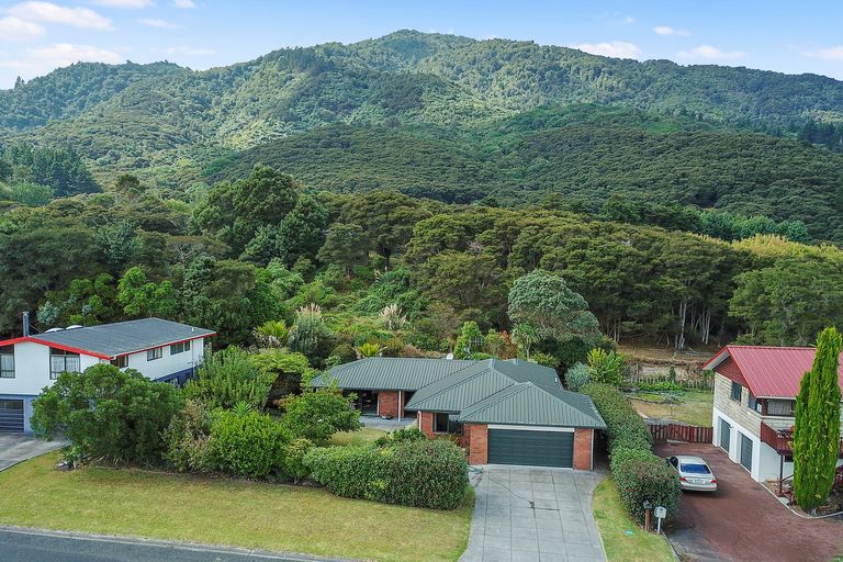 Photo of property in 25 Hamilton Street, Te Aroha, 3320