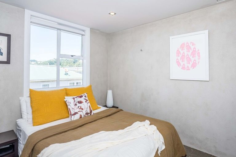 Photo of property in 10/76 Freyberg Street, Lyall Bay, Wellington, 6022