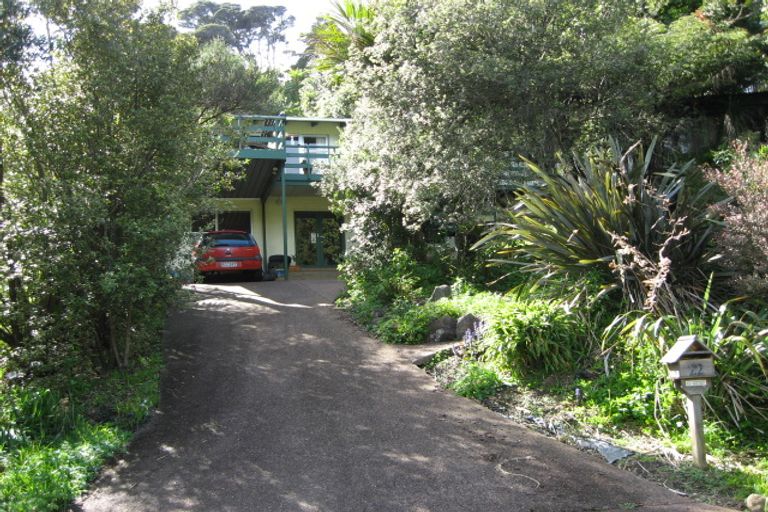 Photo of property in 22 Ocean View Road, Huia, Auckland, 0604