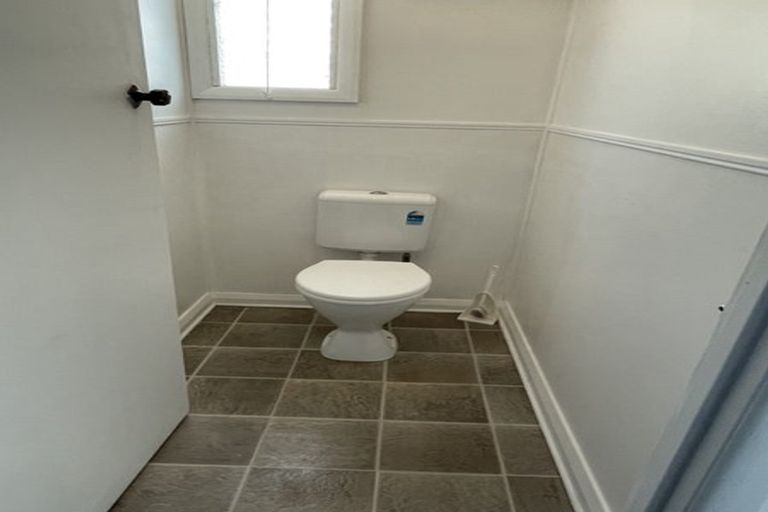 Photo of property in 71 Gray Avenue, Mangere East, Auckland, 2024