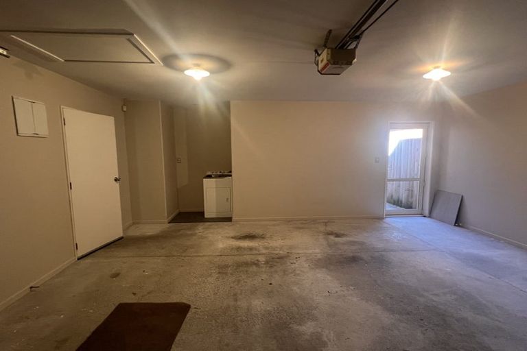 Photo of property in 7 Hurricane Way, Wigram, Christchurch, 8042