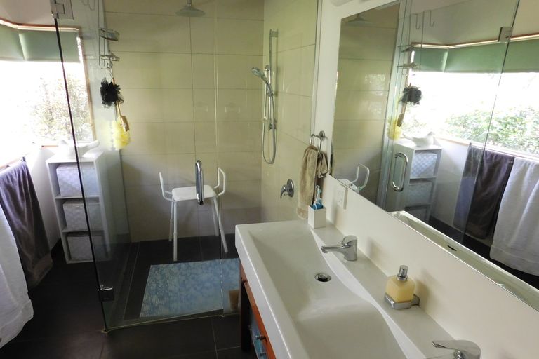 Photo of property in 5 Garden Court, Haruru, 0204