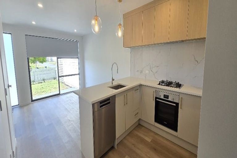 Photo of property in 29 Karikari Crescent, Takanini, 2112