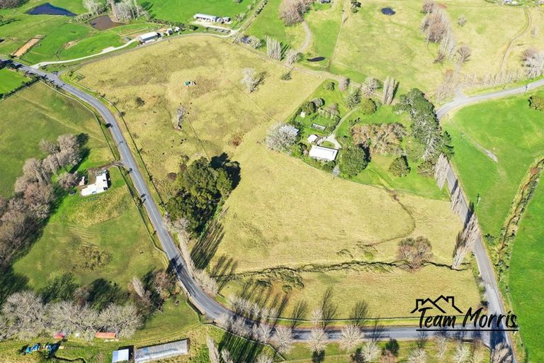 Photo of property in 42 Jumna Road, Maungaturoto, 0587