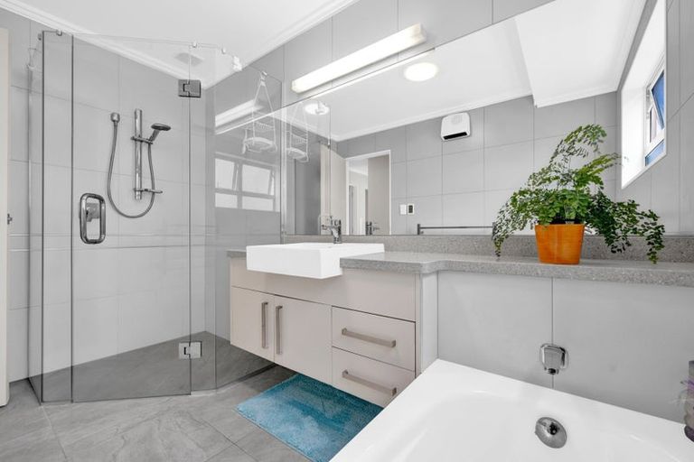 Photo of property in 11 Grey Street, Hawera, 4610