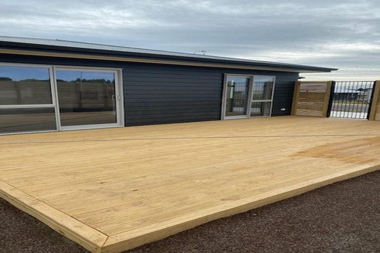 Photo of property in 41 Matenga Street, Waikanae, 5036