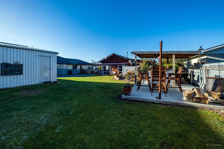 Photo of property in 10 Studholme Street, Waimate, 7924
