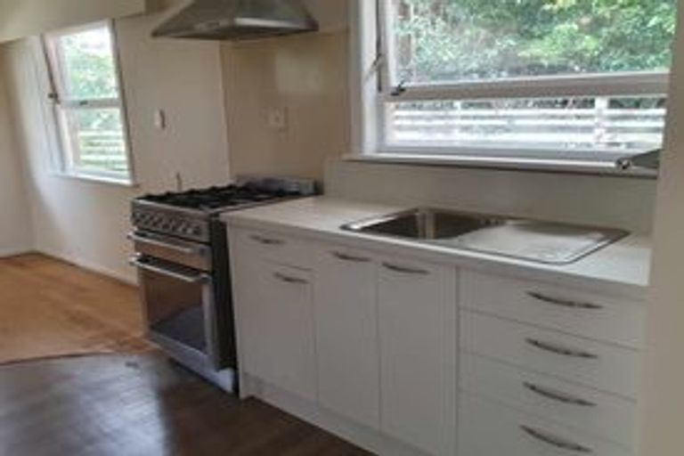 Photo of property in 10 Orelio Street, Hillcrest, Hamilton, 3216