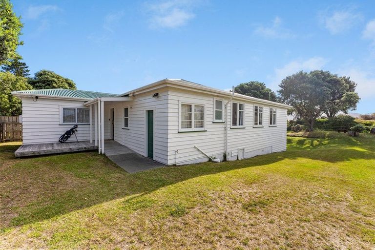Photo of property in 147 Manly Street, Paraparaumu Beach, Paraparaumu, 5032