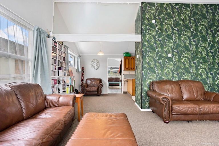 Photo of property in 13 Morrow Avenue, St Andrews, Hamilton, 3200