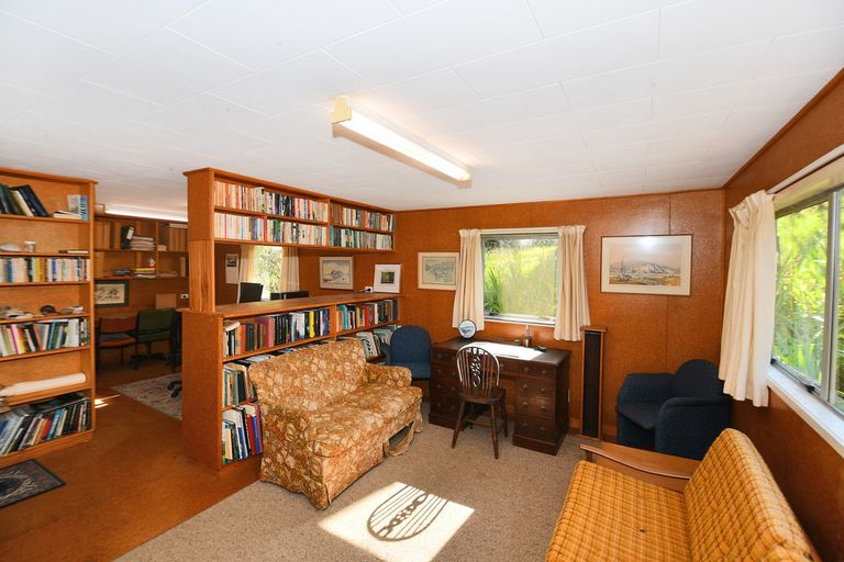 Photo of property in 61 Goat Island Road, Leigh, 0985