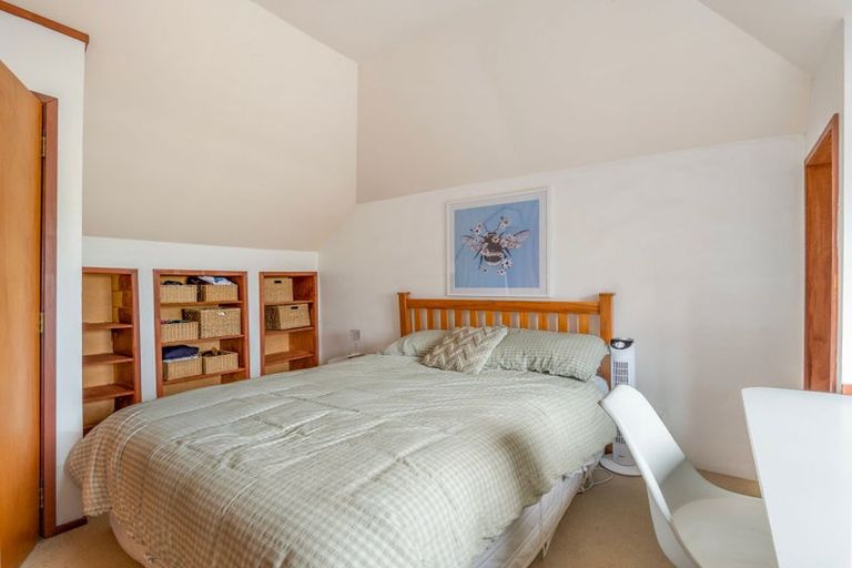 Photo of property in 4 Libra Place, Kawaha Point, Rotorua, 3010