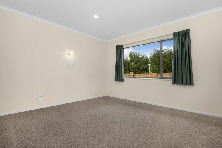 Photo of property in 6/169 Wellington Street, Pukekohe, 2120