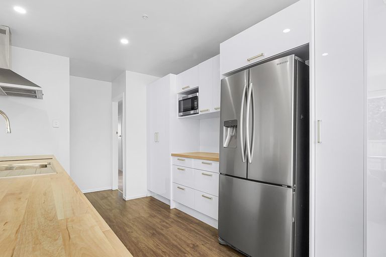 Photo of property in 289 Shakespeare Street, Leamington, Cambridge, 3432