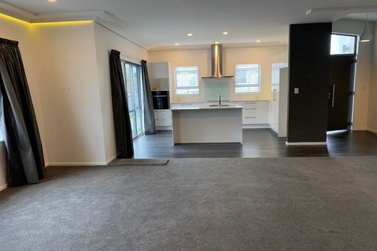 Photo of property in 10 Aroha Street, Pegasus, 7612