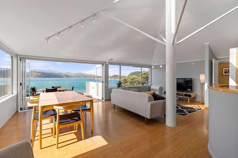 Photo of property in 90b Awa Road, Seatoun, Wellington, 6022