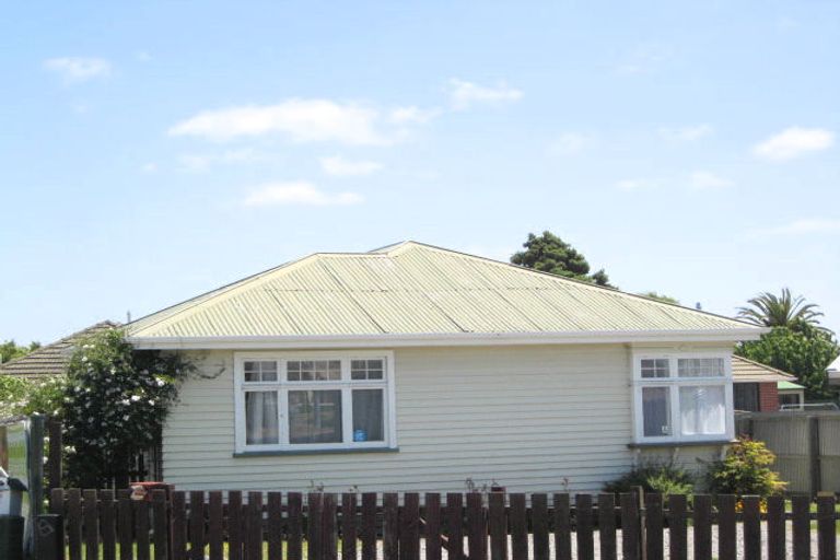 Photo of property in 43 Pages Road, Linwood, Christchurch, 8062