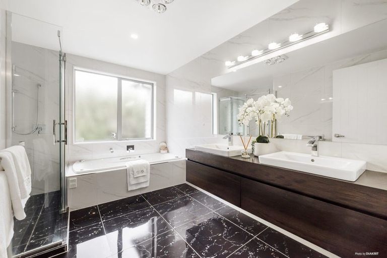 Photo of property in 30b Bracken Avenue, Takapuna, Auckland, 0622