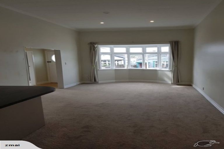 Photo of property in 30 Normanby Street, Newtown, Wellington, 6021