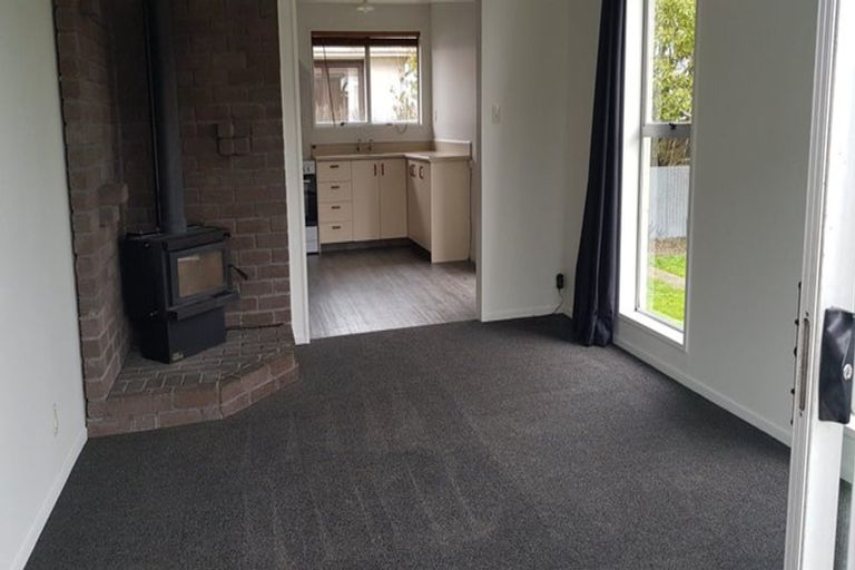 Photo of property in 32a Charles Street, Rangiora, 7400