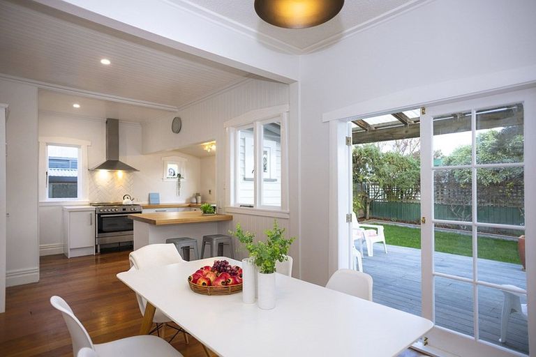 Photo of property in 396 Jackson Street, Petone, Lower Hutt, 5012