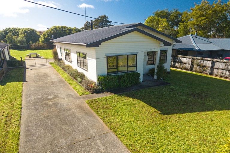 Photo of property in 33 Stafford Street, Blackball, 7804