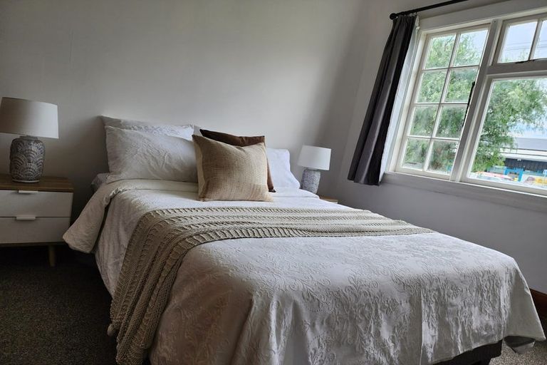 Photo of property in 161 Selwyn Street, Somerfield, Christchurch, 8024