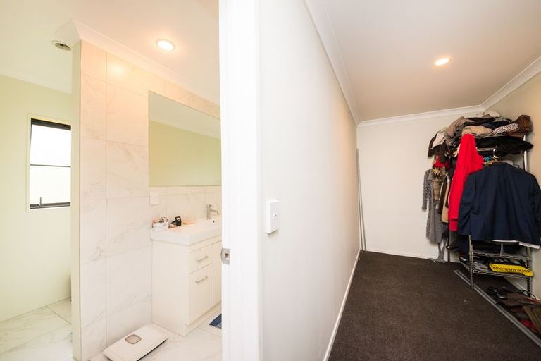 Photo of property in 350 Aokautere Drive, Aokautere, Palmerston North, 4471