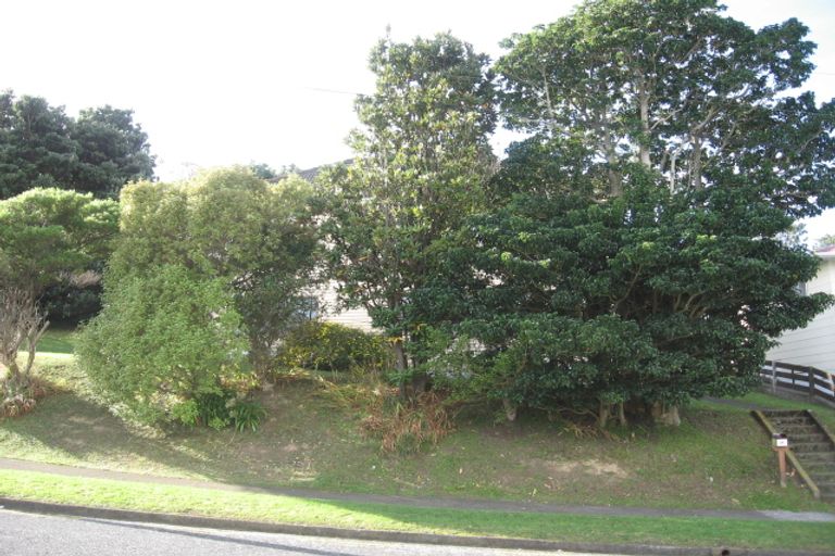 Photo of property in 24 Gloucester Street, Cannons Creek, Porirua, 5024