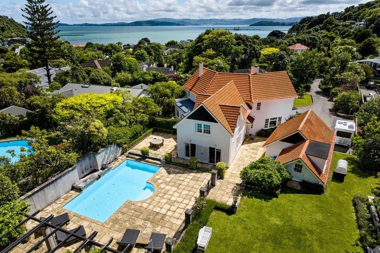 Photo of property in 60 Cheviot Road, Lowry Bay, Lower Hutt, 5013