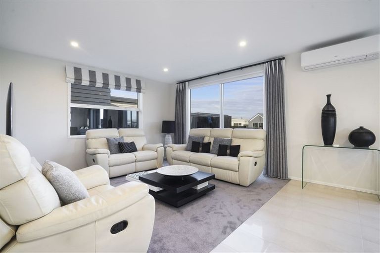 Photo of property in 7 Lavinias Way, Chartwell, Hamilton, 3210