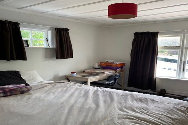 Photo of property in 12 Aitken Place, Mornington, Dunedin, 9011