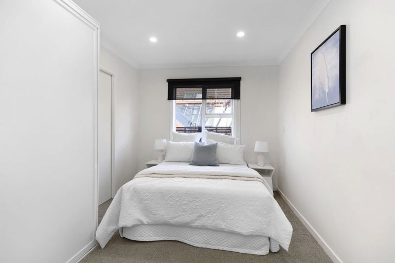 Photo of property in 32 Green Lane East, Remuera, Auckland, 1050
