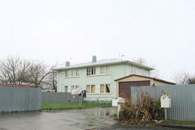 Photo of property in 800-802 Takapu Place, Camberley, Hastings, 4120