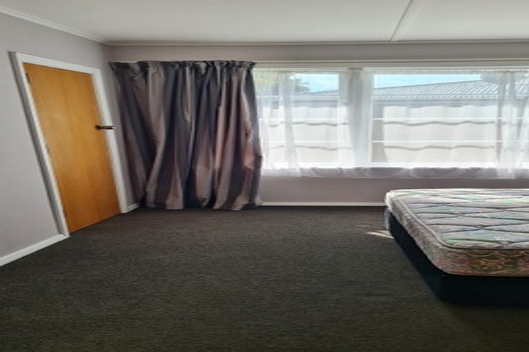 Photo of property in 63 Keeling Street, West End, Palmerston North, 4412