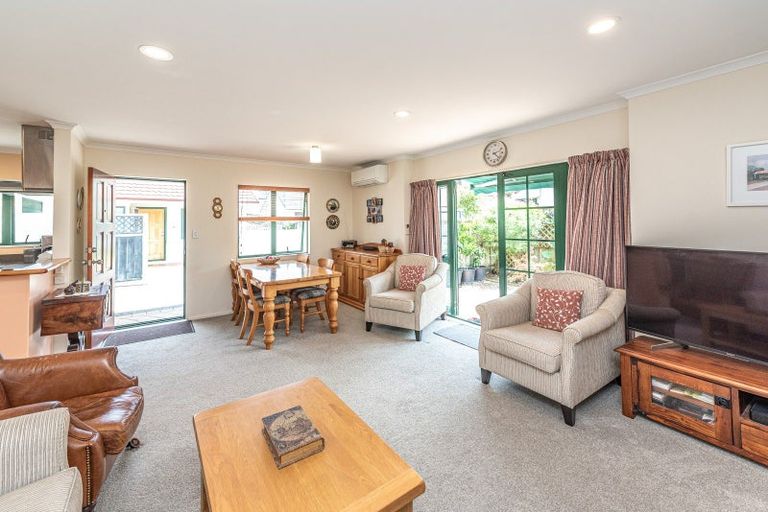 Photo of property in 7b Saint Georges Gate, Whanganui, 4500