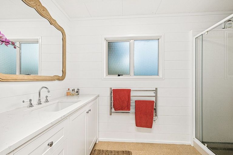 Photo of property in 2 Excelsior Way, Omaha, 0986