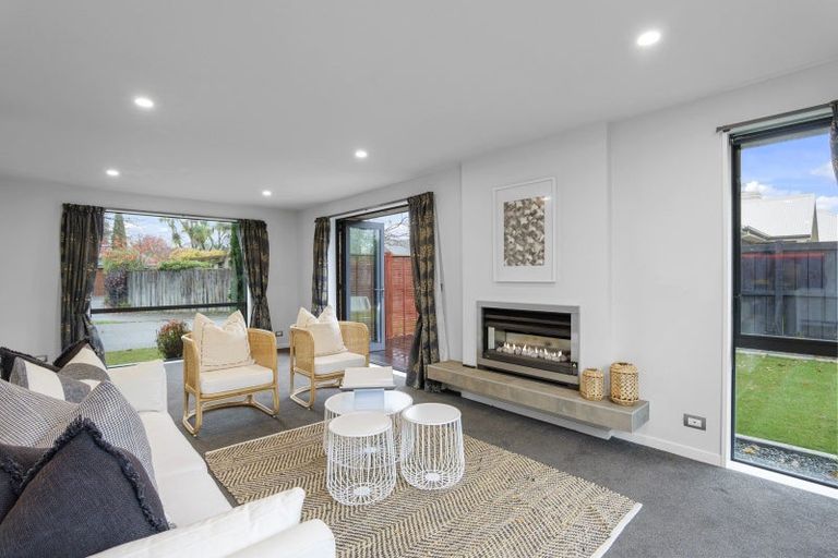 Photo of property in 11c Tainui Street, Somerfield, Christchurch, 8024