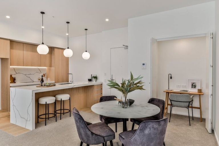 Photo of property in 135 Hibiscus Drive, Orewa, 0931