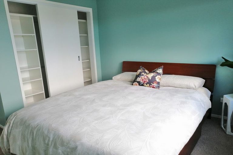 Photo of property in 28 Garfield Road, Helensville, 0800