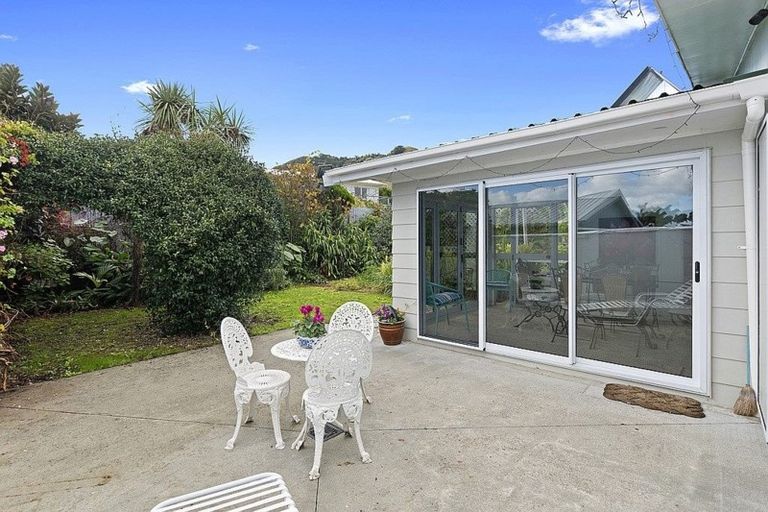 Photo of property in 10 Waikaraka Beach Road, Tamaterau, Whangarei, 0174