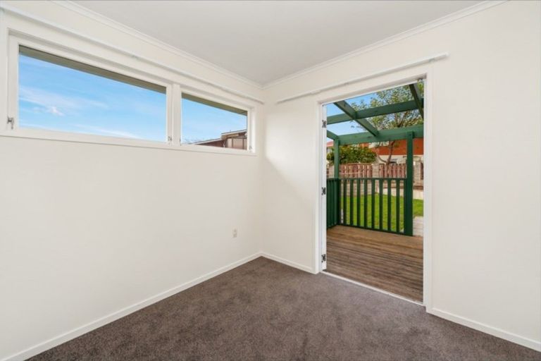 Photo of property in 5 Wanaka Place, Glenview, Hamilton, 3206