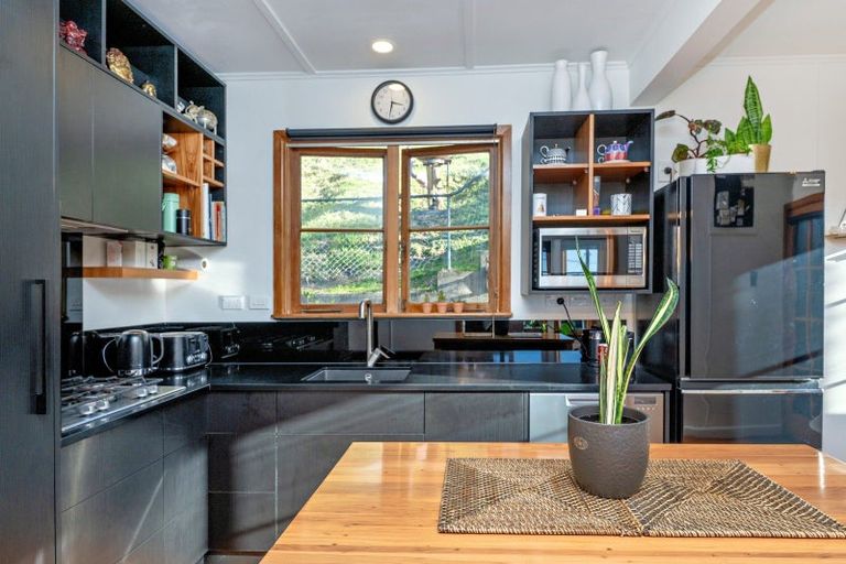 Photo of property in 82 Pohutukawa Avenue, Ohope, 3121