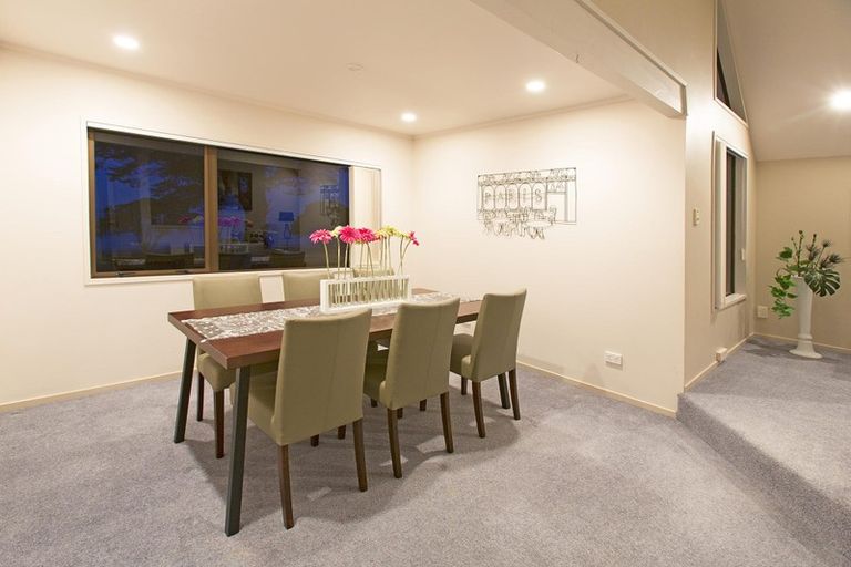 Photo of property in 33 Arkles Strand, Arkles Bay, Whangaparaoa, 0932