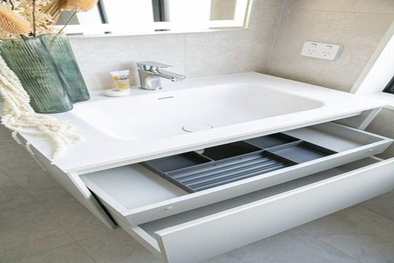 Photo of property in 2/29 Brandon Road, Glen Eden, Auckland, 0602