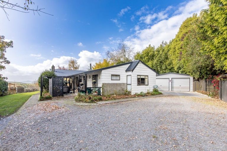 Photo of property in 128 Mangatarata Road, Waipukurau, 4285