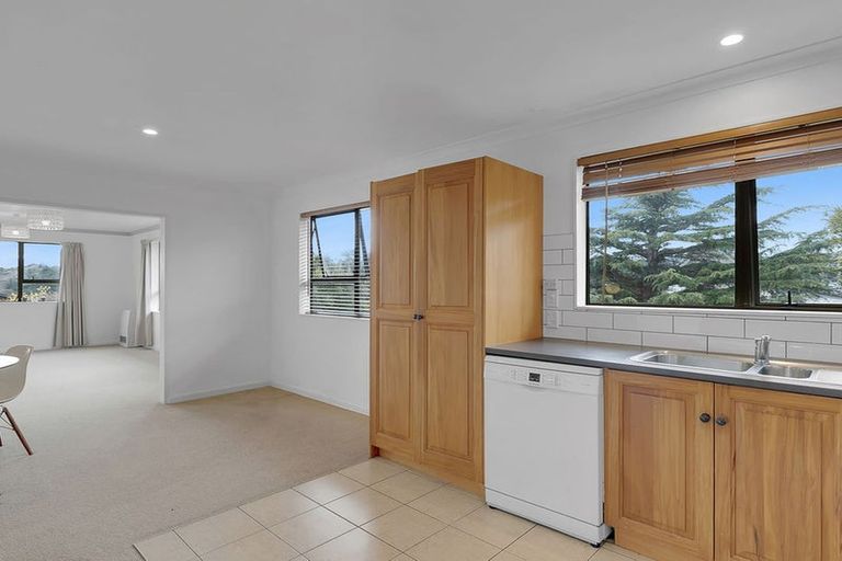 Photo of property in 10 The Mainsail, Whitby, Porirua, 5024