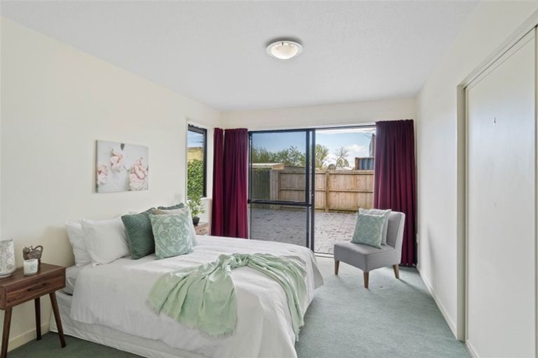 Photo of property in 2/41 Amyes Road, Hornby, Christchurch, 8042